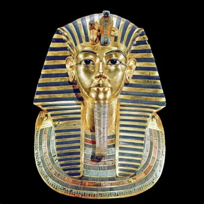  The Funerary Mask of Tutankhamun - A Glimpse into the Eternity of an Egyptian Pharaoh!